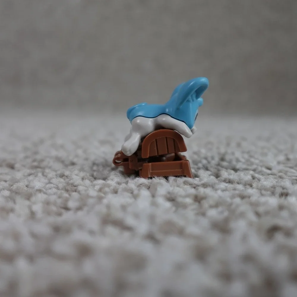 Kinder Surprise Mouse Embasser Blue Figurine Miniature Collectible 1 Inch